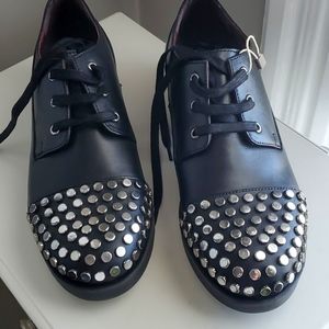 EDGY Apepazza size 8‎ leather loafers with metal studs
